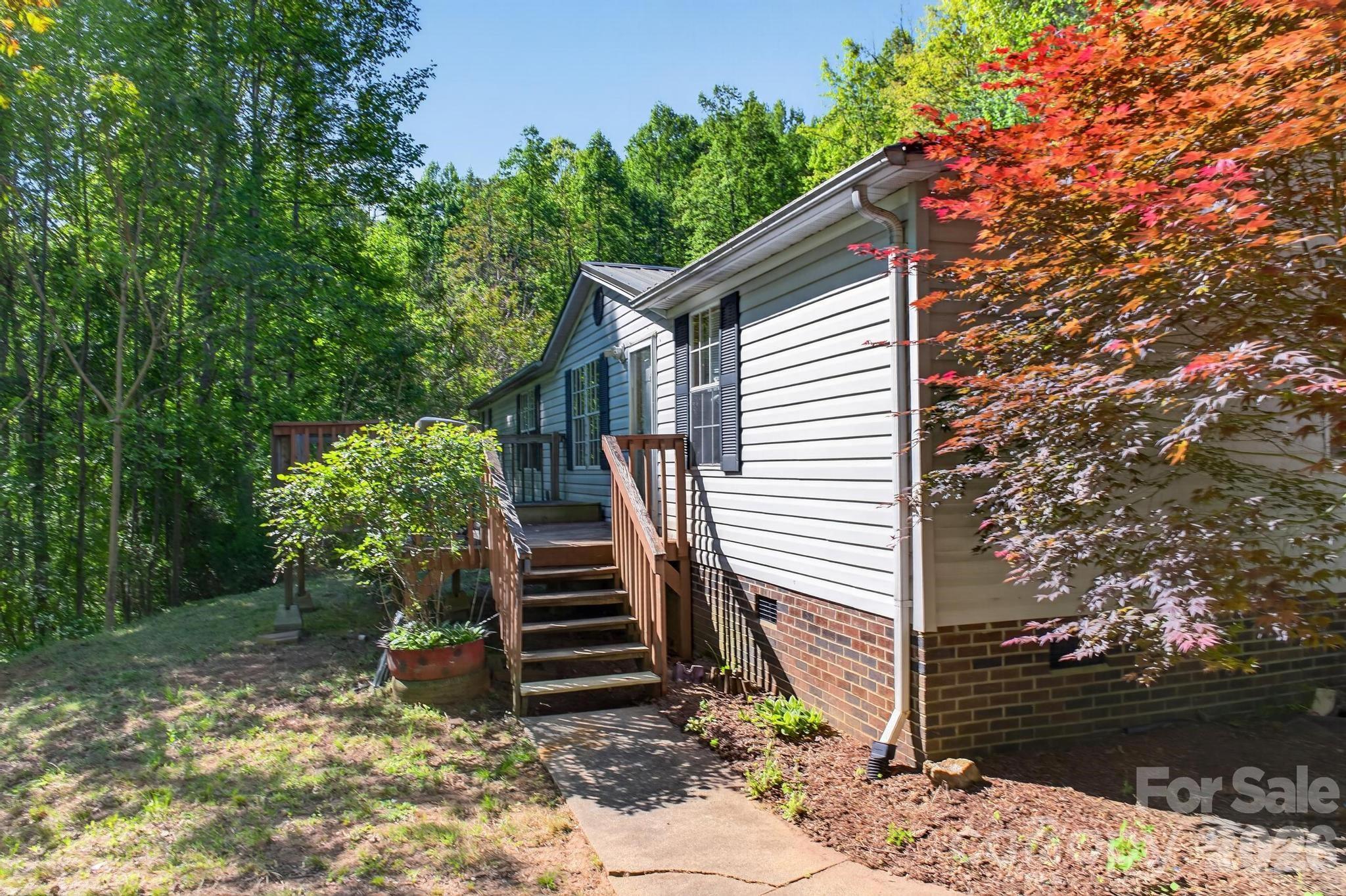 2324 Alfred Hartley Road Lenoir, NC 28645 - Photo 2 of 40 Gallery Image 2