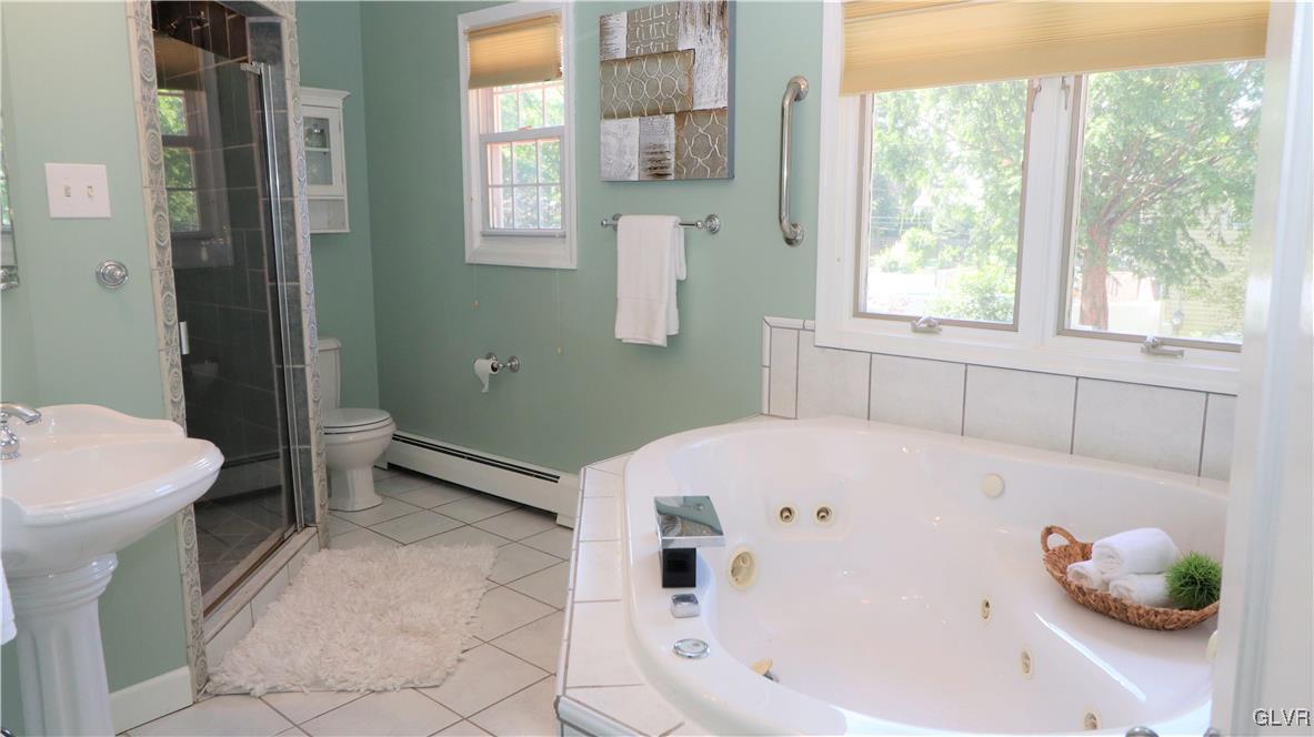 3842 Oakland Road Bethlehem, PA 18020 - Photo 23 of 40 Gallery Image 23