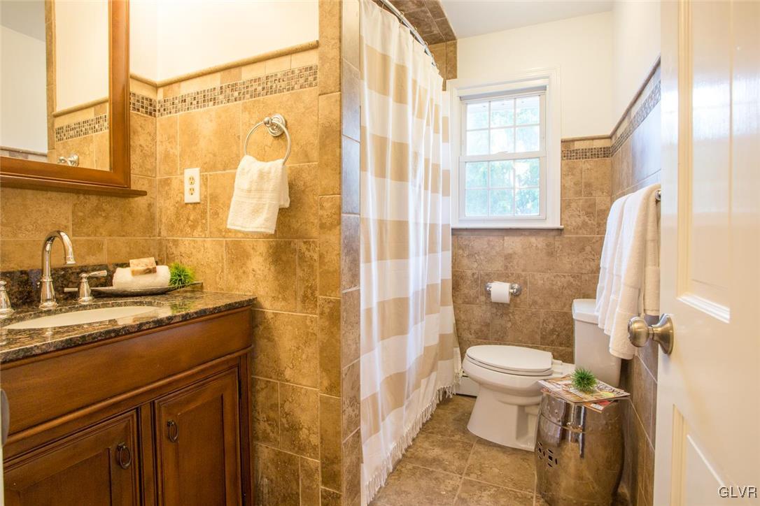3842 Oakland Road Bethlehem, PA 18020 - Photo 30 of 40 Gallery Image 30