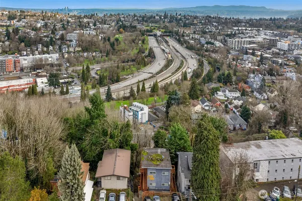 $999,900 | 1312 15th Avenue South, Seattle, WA 98144