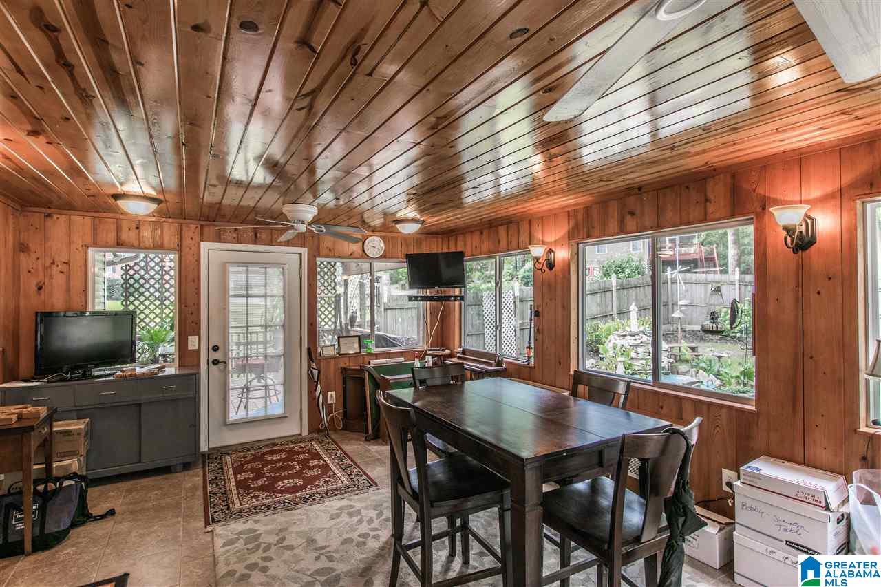 411 Poplar Ridge Drive Alabaster, AL 35007 - Photo 5 of 36
