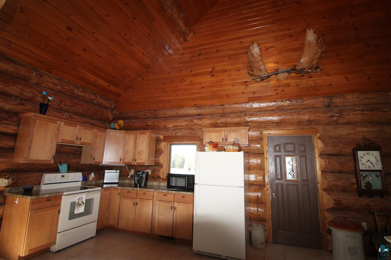 6375 North Ryan Road Duluth, MN 55804 - Photo 3 of 21