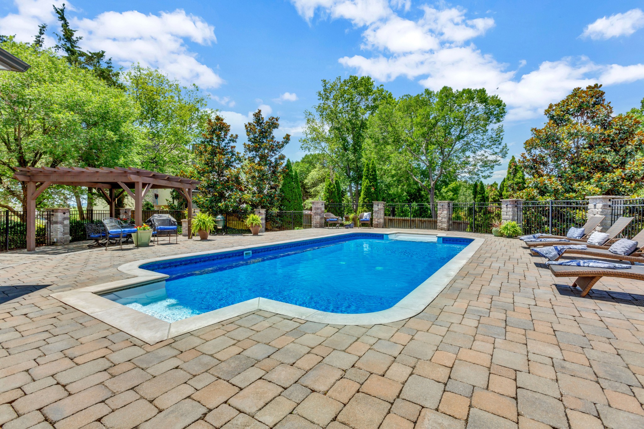 316 Monticello Road Franklin, TN 37069 - Photo 2 of 29 Gallery Image 2