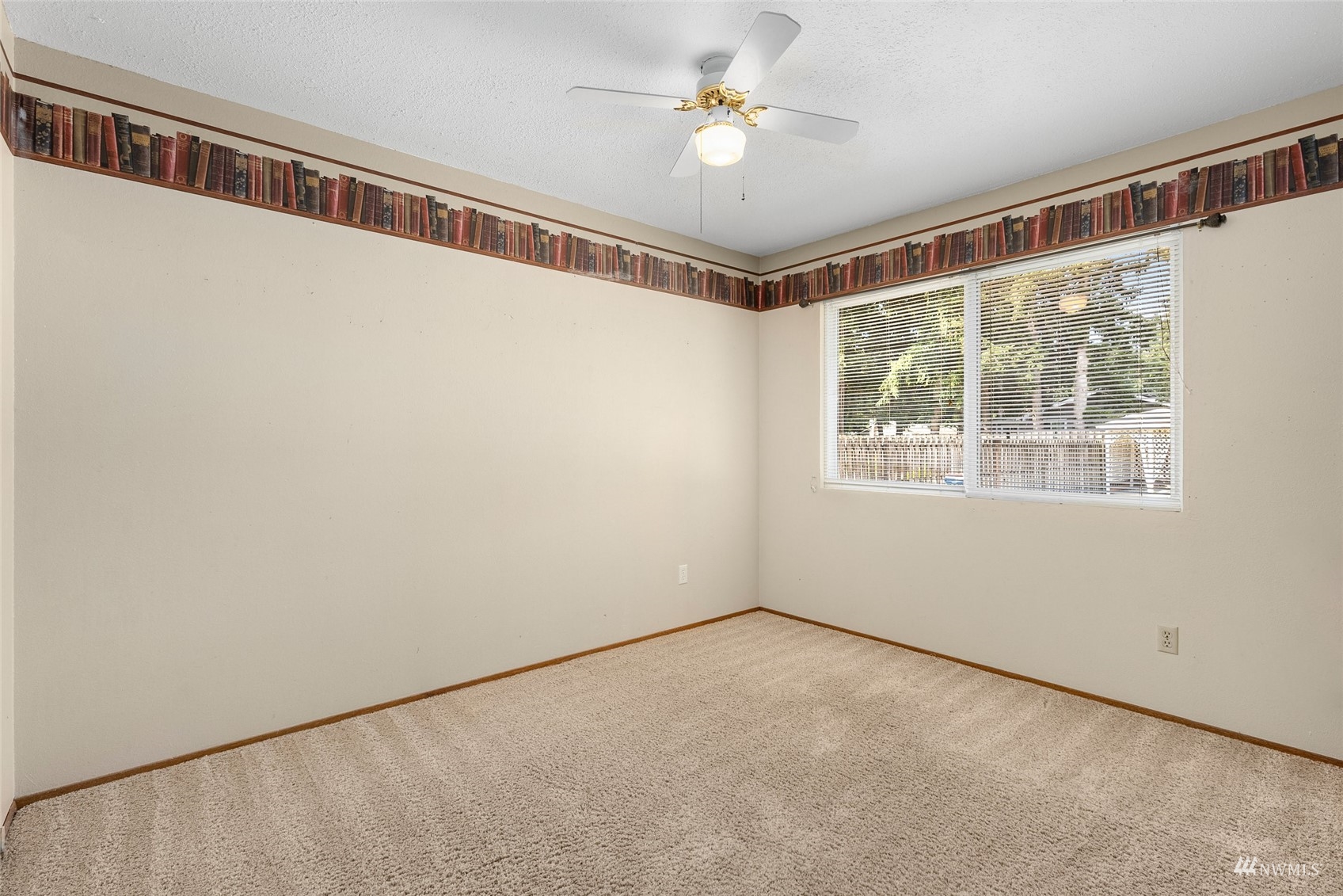 14033 145th Avenue Southeast Renton, WA 98059 - Photo 13 of 22 Gallery Image 13