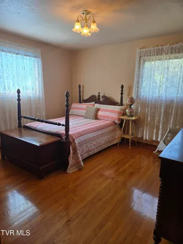 $450,000 | 720 North Mohawk Drive, Erwin, TN 37650