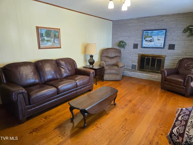 $450,000 | 720 North Mohawk Drive, Erwin, TN 37650