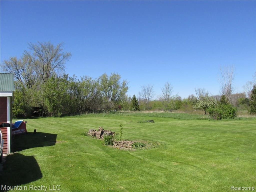 12836 Foley Road Emmett, MI 48022 - Photo 24 of 25 IMG_2524.JPG