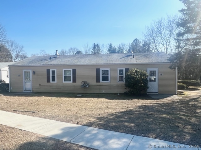 18 Hayes Road, Unit 18 Windsor Locks, CT 06096 - Photo 1 of 1