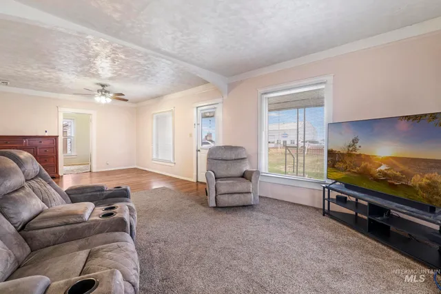 $295,000 | 1017 Burley Avenue, Buhl, ID 83316