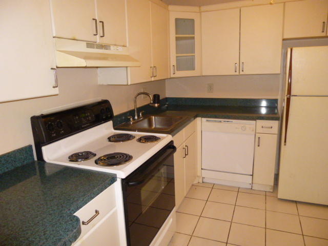 450 Northwest 20th Street, Unit 1090 Boca Raton, FL 33431 - Photo 5 of 19 P1030695