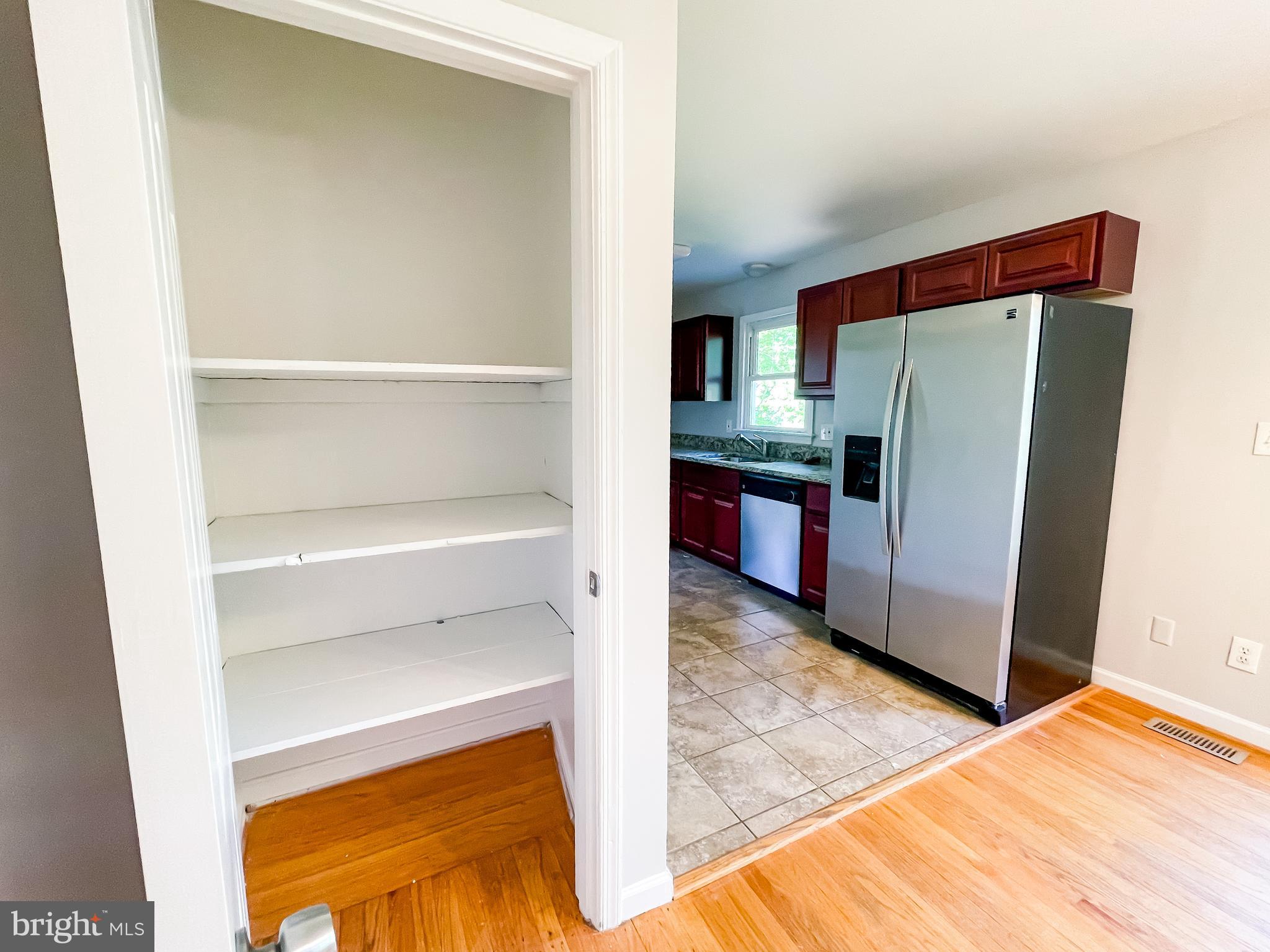 118 Sandy Ridge Road Fredericksburg, VA 22405 - Photo 4 of 21 Gallery Image 4