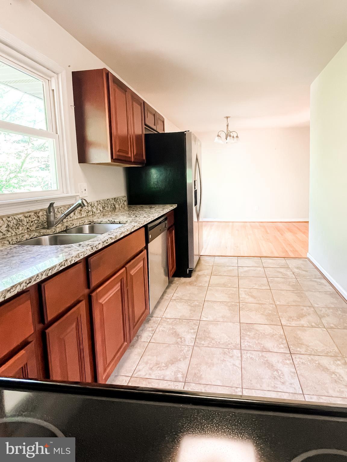 118 Sandy Ridge Road Fredericksburg, VA 22405 - Photo 8 of 21 Gallery Image 8
