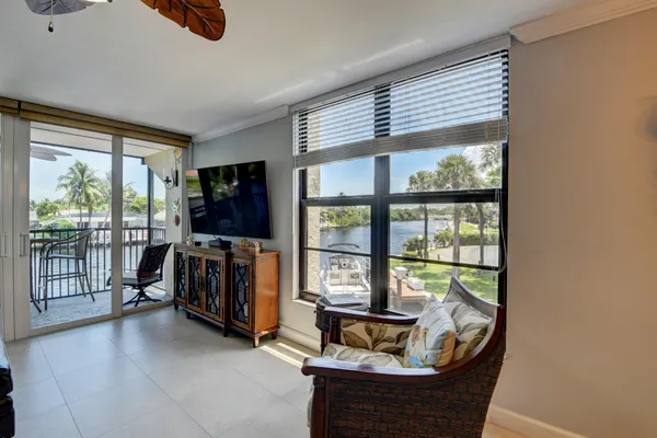 $6,000 | 19 Royal Palm Way, Unit 205, Boca Raton, FL 33432