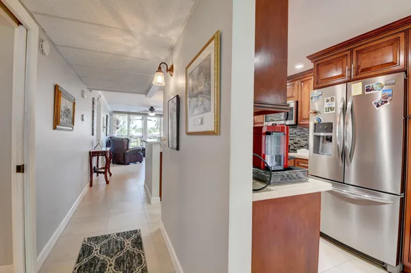 $6,000 | 19 Royal Palm Way, Unit 205, Boca Raton, FL 33432