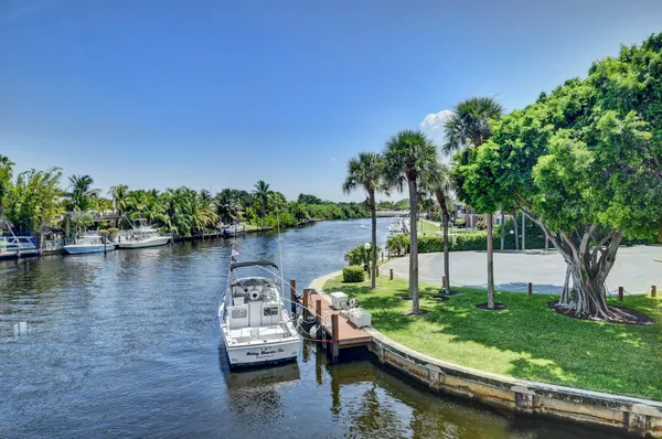 $6,000 | 19 Royal Palm Way, Unit 205, Boca Raton, FL 33432