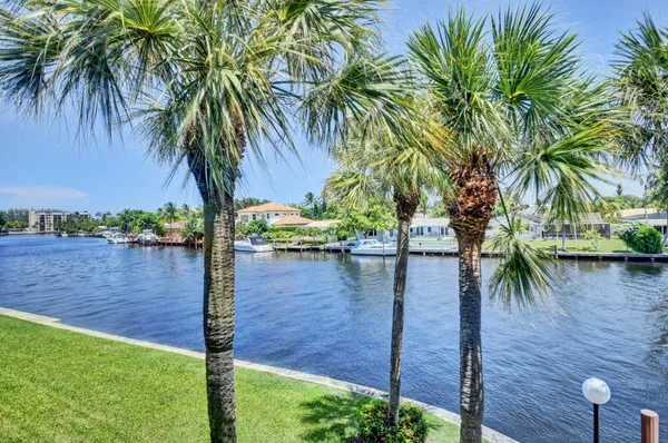 $6,000 | 19 Royal Palm Way, Unit 205, Boca Raton, FL 33432