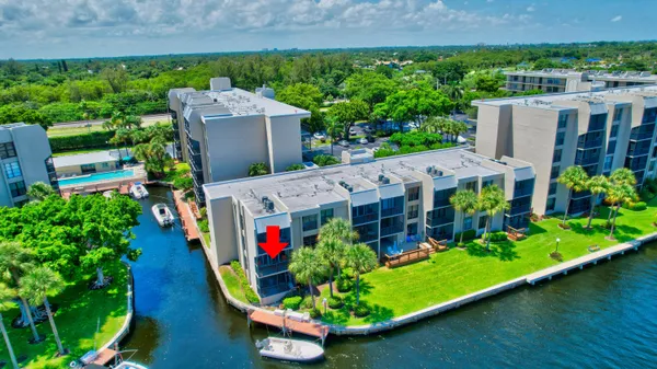 $6,000 | 19 Royal Palm Way, Unit 205, Boca Raton, FL 33432