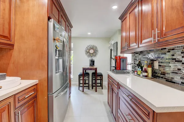 $6,000 | 19 Royal Palm Way, Unit 205, Boca Raton, FL 33432