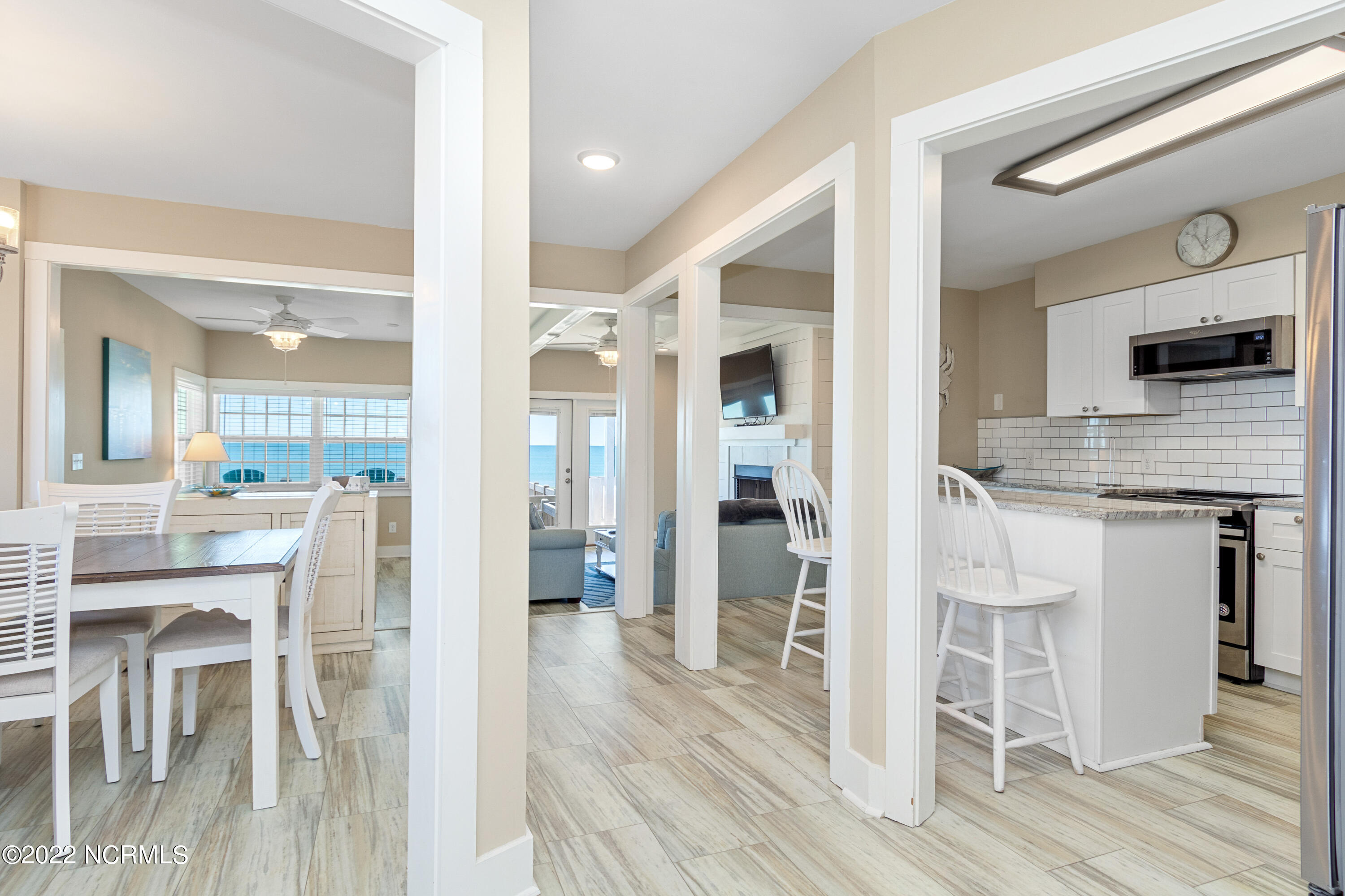 2501 Ocean Drive, Unit 1A3 Emerald Isle, NC 28594 - Photo 14 of 38 2501 Ocean Dr