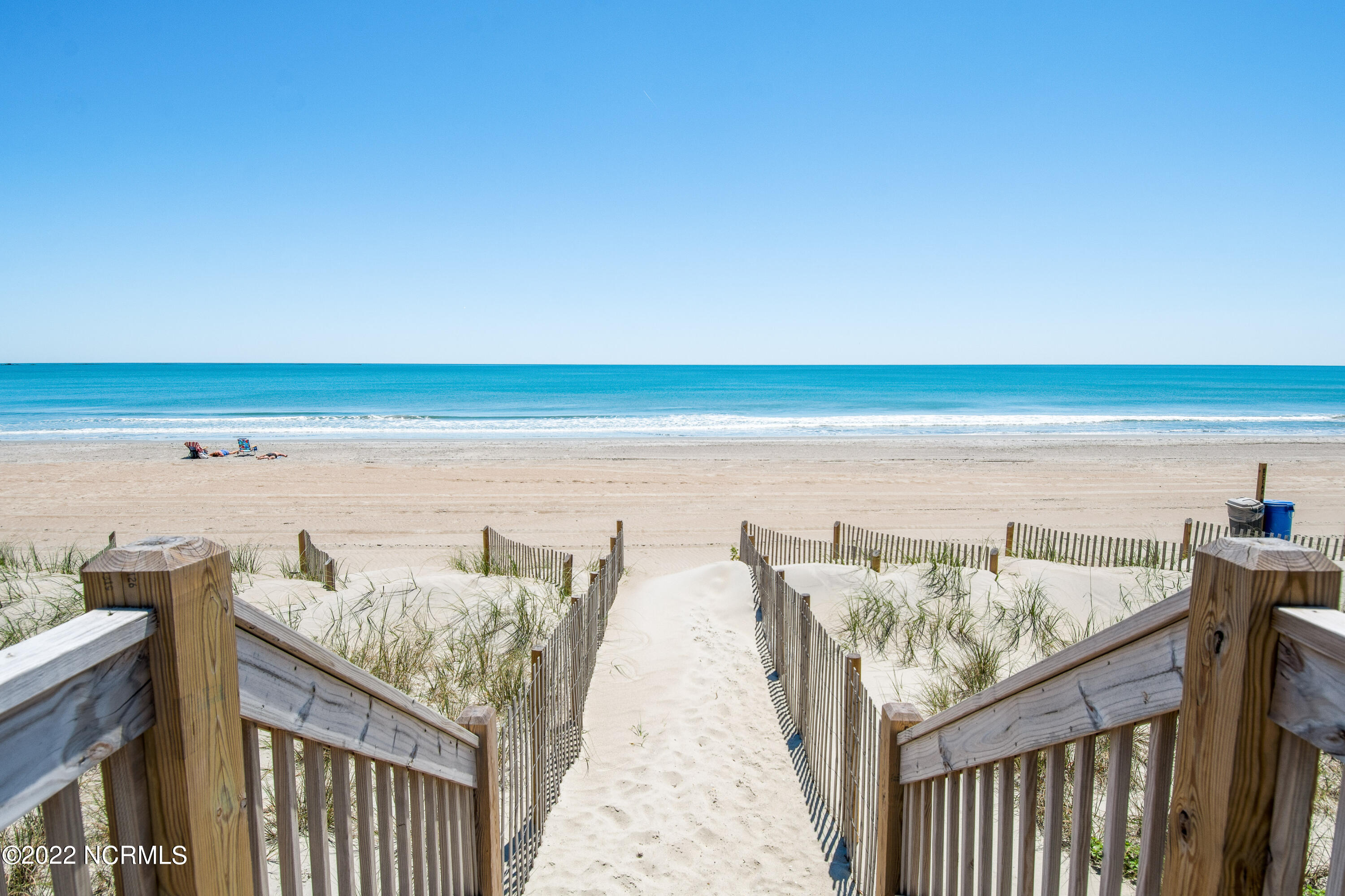 2501 Ocean Drive, Unit 1A3 Emerald Isle, NC 28594 - Photo 9 of 38 2501 Ocean Dr