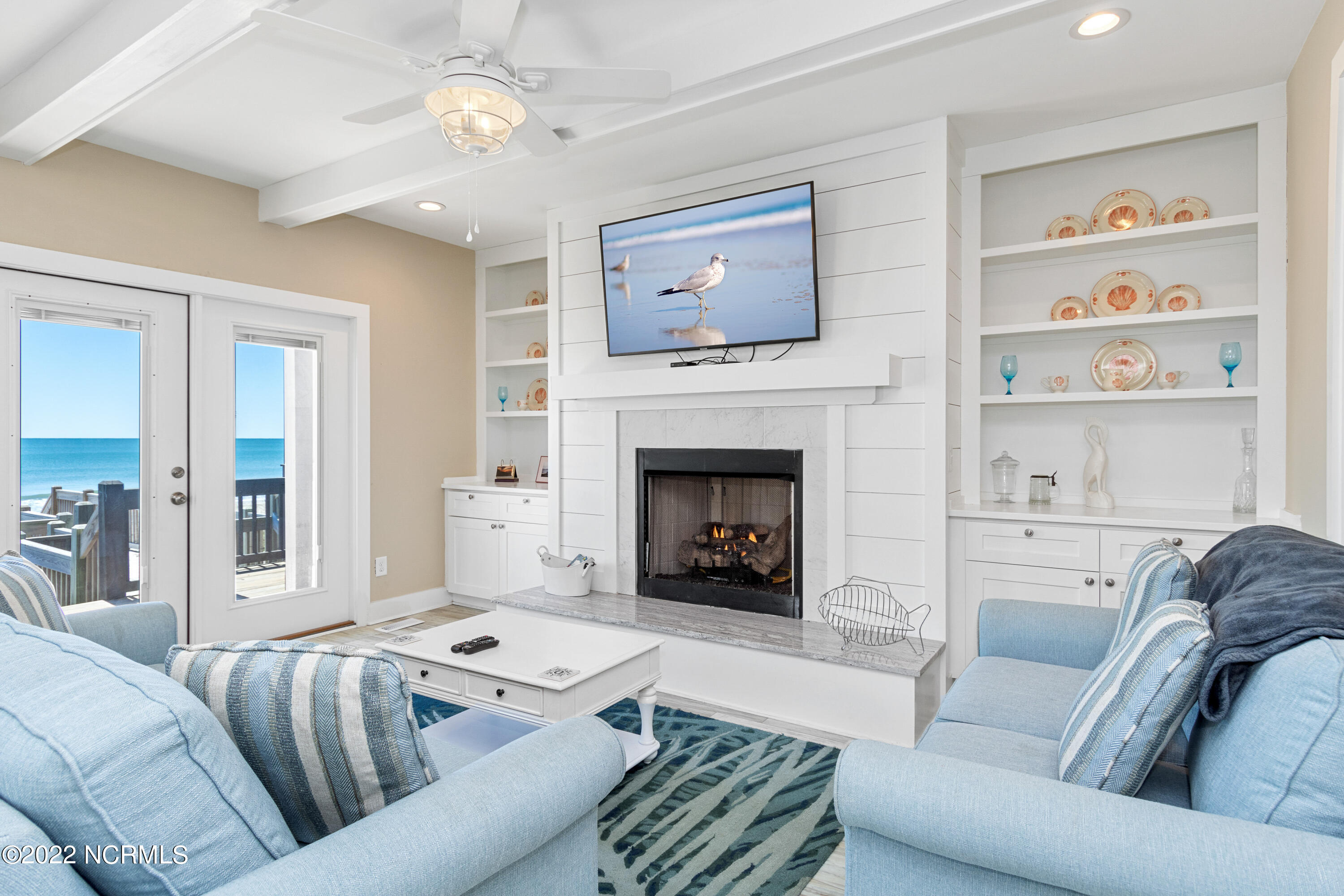 2501 Ocean Drive, Unit 1A3 Emerald Isle, NC 28594 - Photo 10 of 38 2501 Ocean Dr