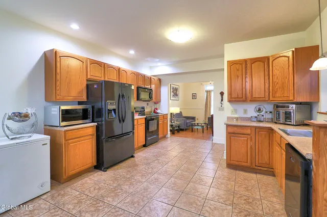 $180,000 | 19 Elm Street, Cohoes, NY 12047