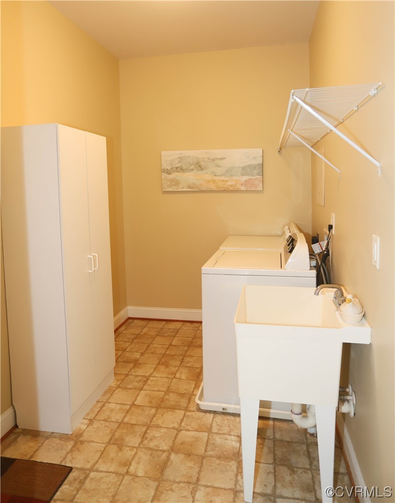 4748 Westhampton Williamsburg, VA 23188 - Photo 36 of 39 a utility room with dryer and washer