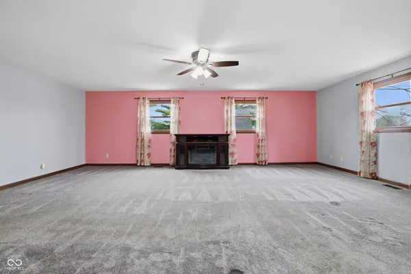 $405,000 | 24500 Jerkwater Road, Sheridan, IN 46069