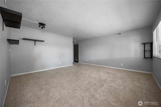 a view of empty room