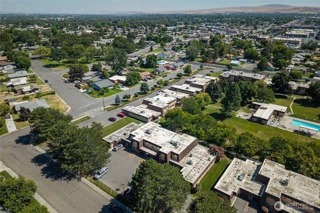 an aerial view of multiple house