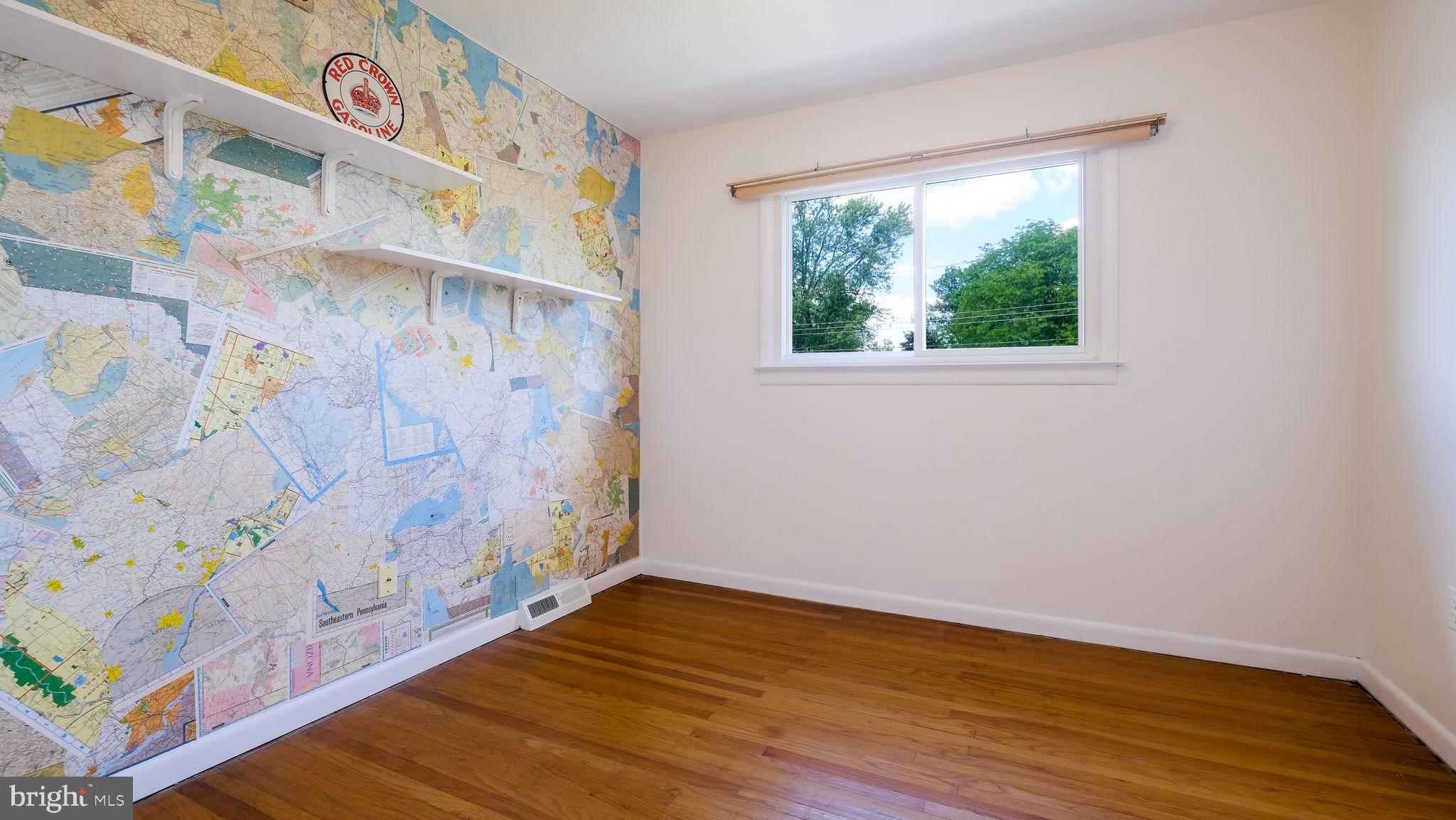 1267 Dahlia Road Warminster, PA 18974 - Photo 26 of 39 Bedroom 4
