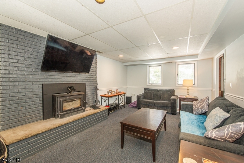 181 Center Grove Road Randolph, NJ 07869 - Photo 29 of 49