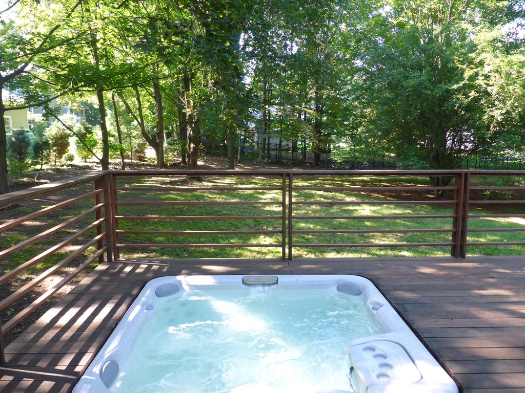 57 Madison Road Wellesley, MA 02481 - Photo 4 of 21