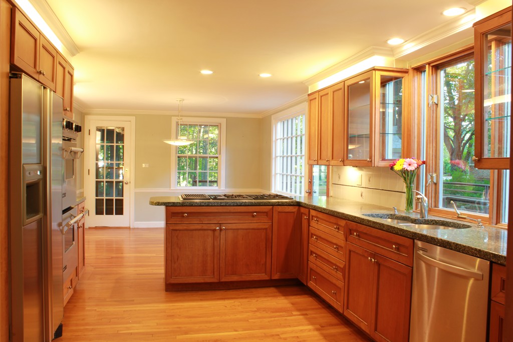 57 Madison Road Wellesley, MA 02481 - Photo 6 of 21