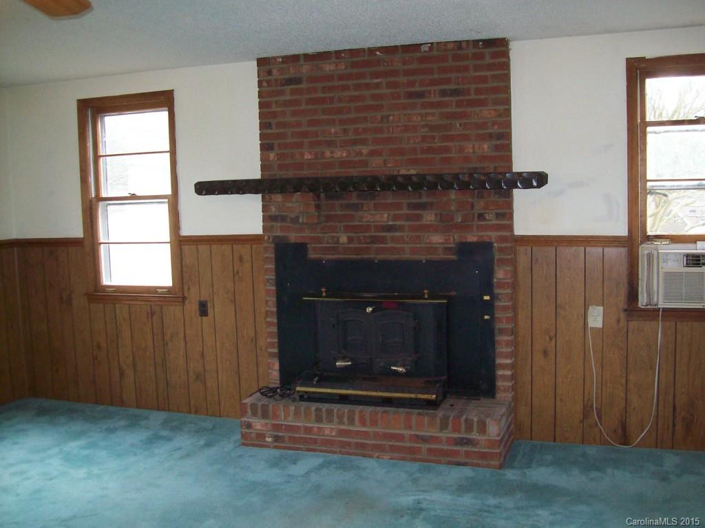 3089 Chapel Hill Road Rock Hill, SC 29732 - Photo 4 of 12 Gallery Image 4