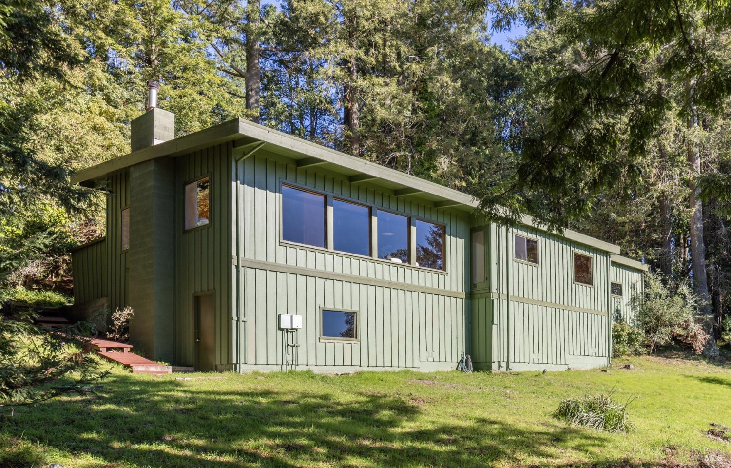 878 Jonive Road Sebastopol, CA 95472 - Photo 1 of 1