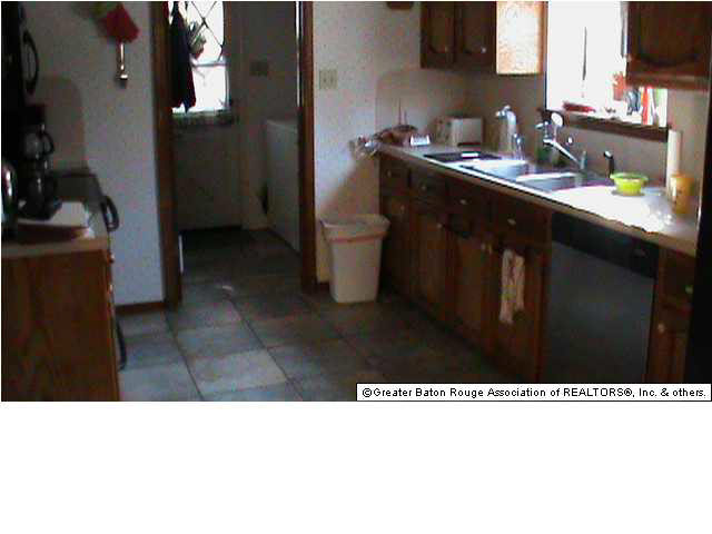 1612 Gamwich Road Baton Rouge, LA 70810 - Photo 2 of 9