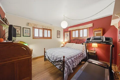 $600,000 | 330 Ferndale Avenue, Elmhurst, IL 60126