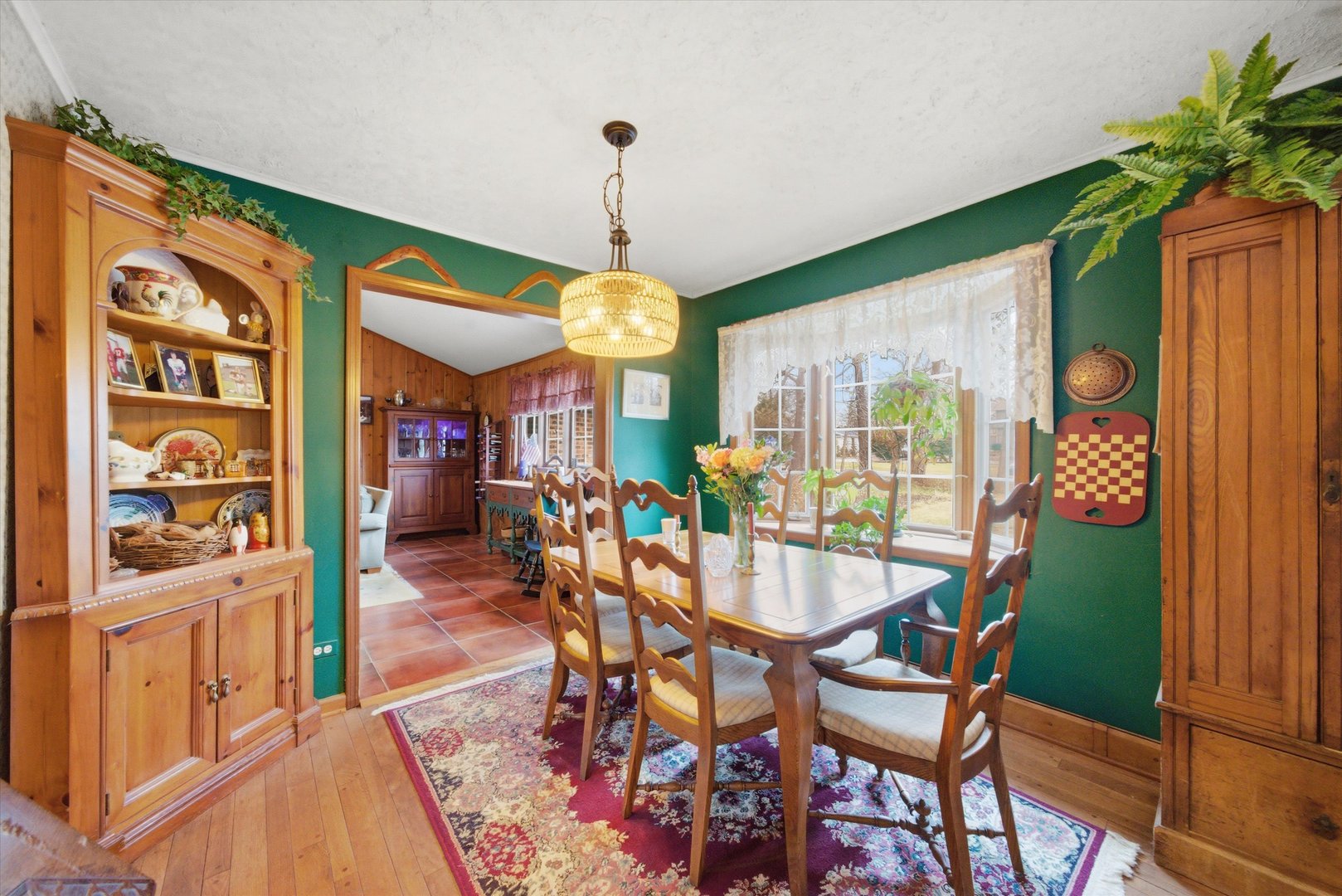 330 Ferndale Avenue Elmhurst, IL 60126 - Photo 2 of 34