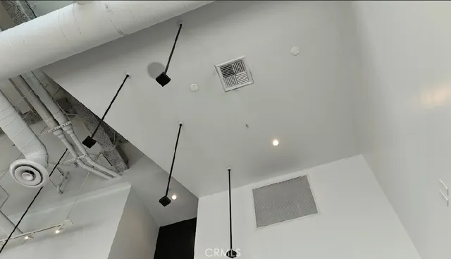 $2,639 | 1901 East First Street, Unit 138, Santa Ana, CA 92705