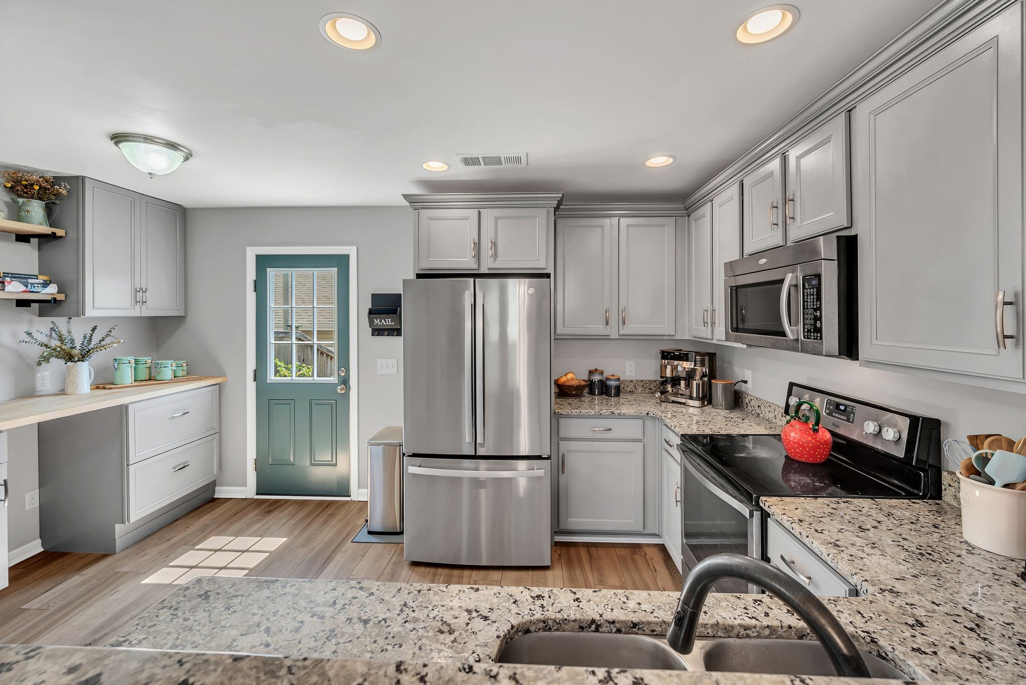3942 Hoggett Ford Road Hermitage, TN 37076 - Photo 11 of 31 Gallery Image 11