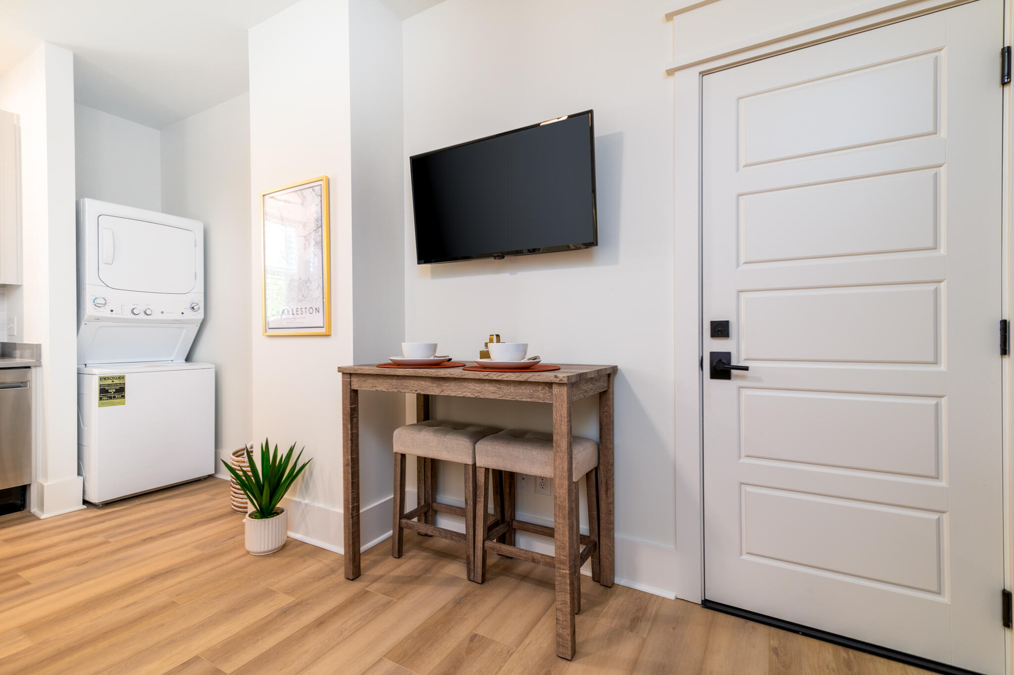 532 Fleming Road Charleston, SC 29412 - Photo 5 of 14 532 Fleming Rd - 008 - CMG