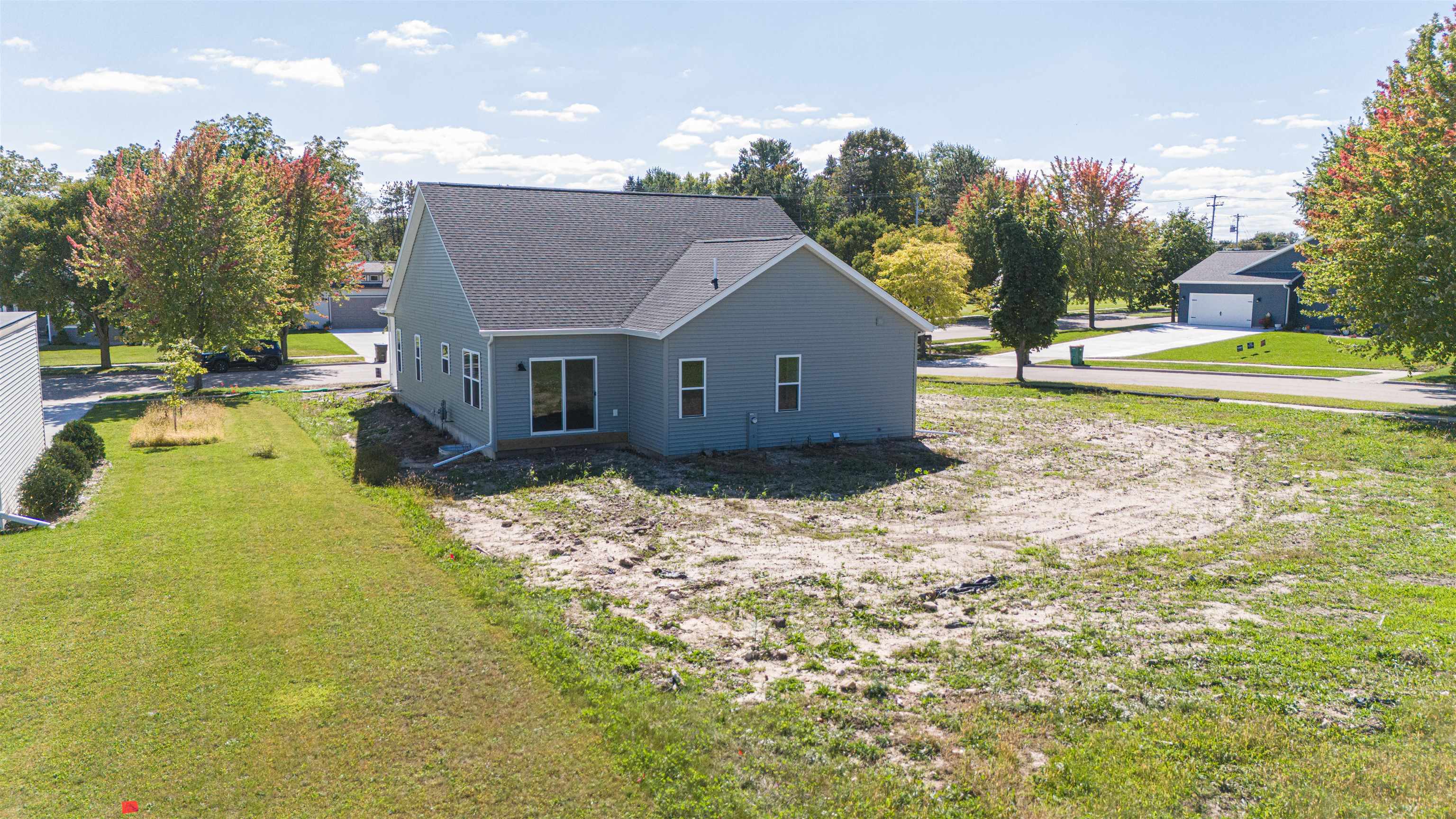 336 Sandmar Drive Ripon, WI 54971 - Photo 7 of 40 Gallery Image 7