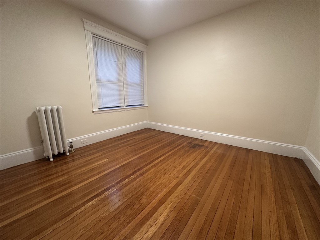 25 Peterborough Street, Unit 9 Boston, MA 02215 - Photo 5 of 8