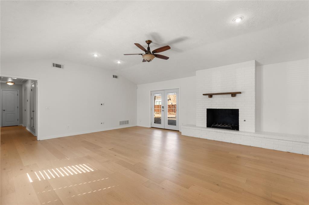 609 Lake Ridge Drive Allen, TX 75002 - Photo 7 of 29