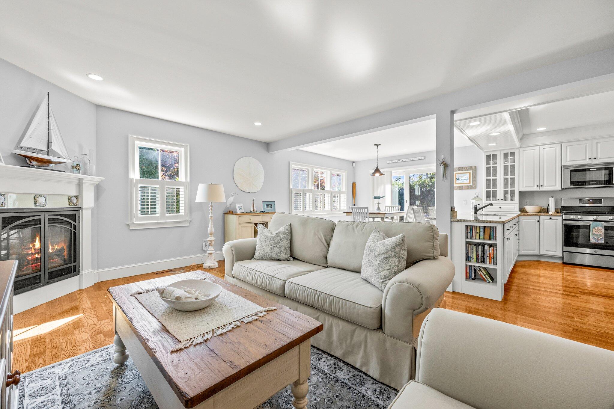 10-web-or-mls-22-cahoons-hollow-rd