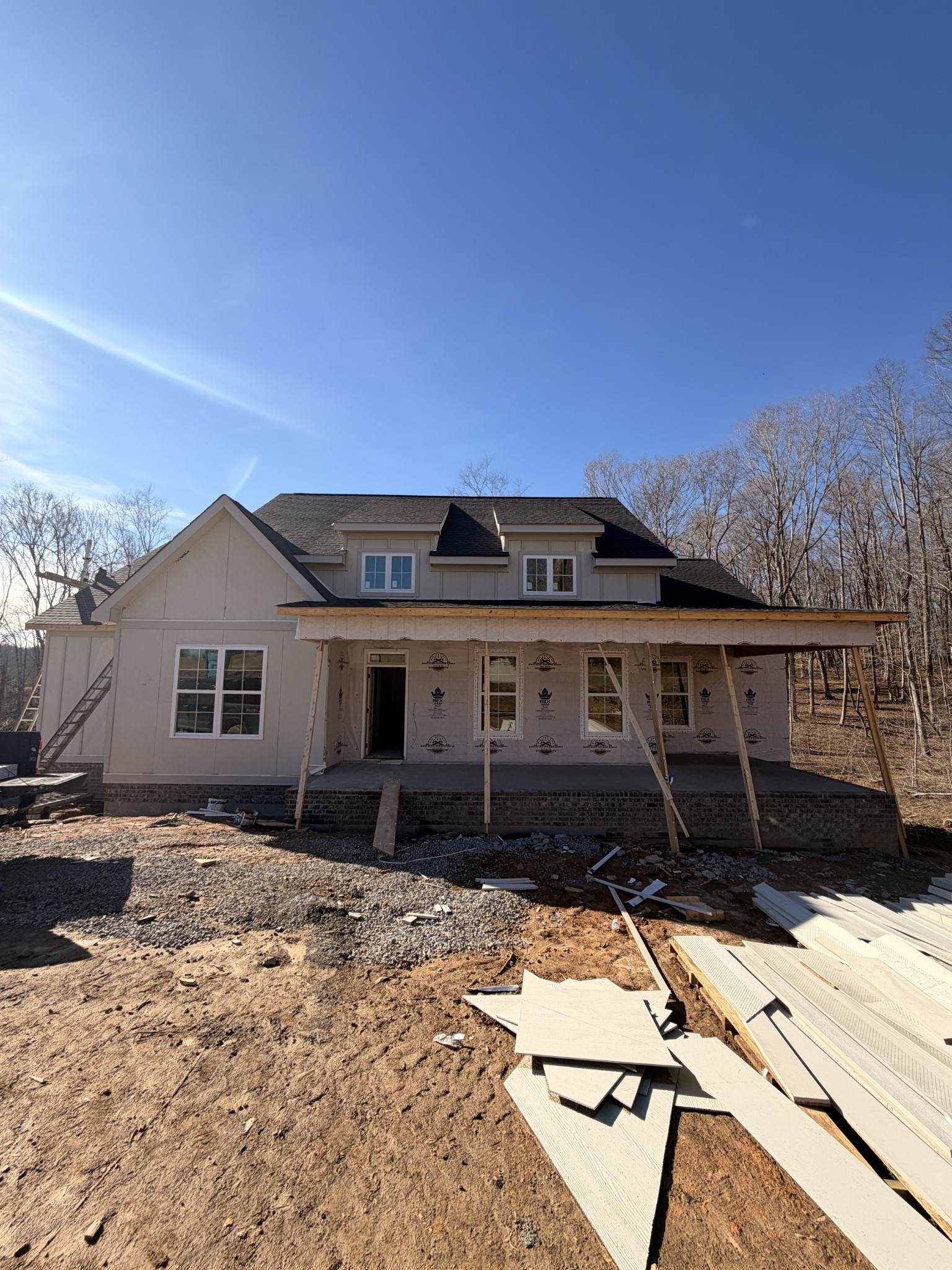 1238 Breeden Road Charlotte, TN 37036 - Photo 24 of 24 a front view of a house with a yard