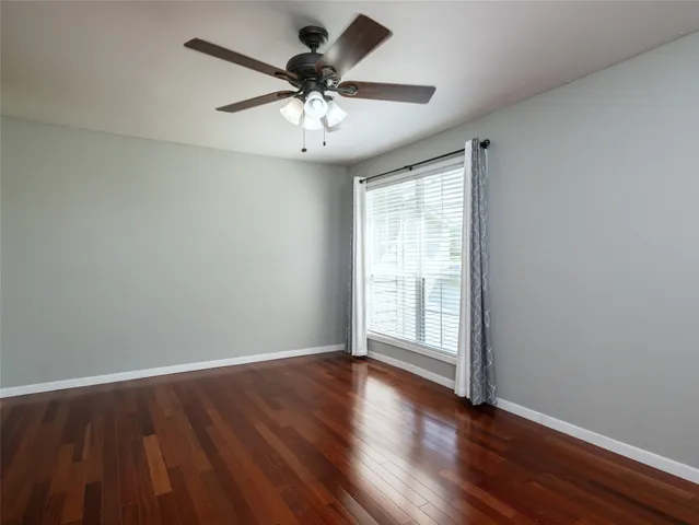 $224,000 | 100 Edgewater Drive, Unit 44, Livingston, TX 77351