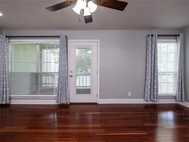 $224,000 | 100 Edgewater Drive, Unit 44, Livingston, TX 77351