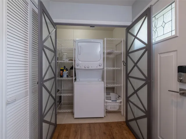 $224,000 | 100 Edgewater Drive, Unit 44, Livingston, TX 77351